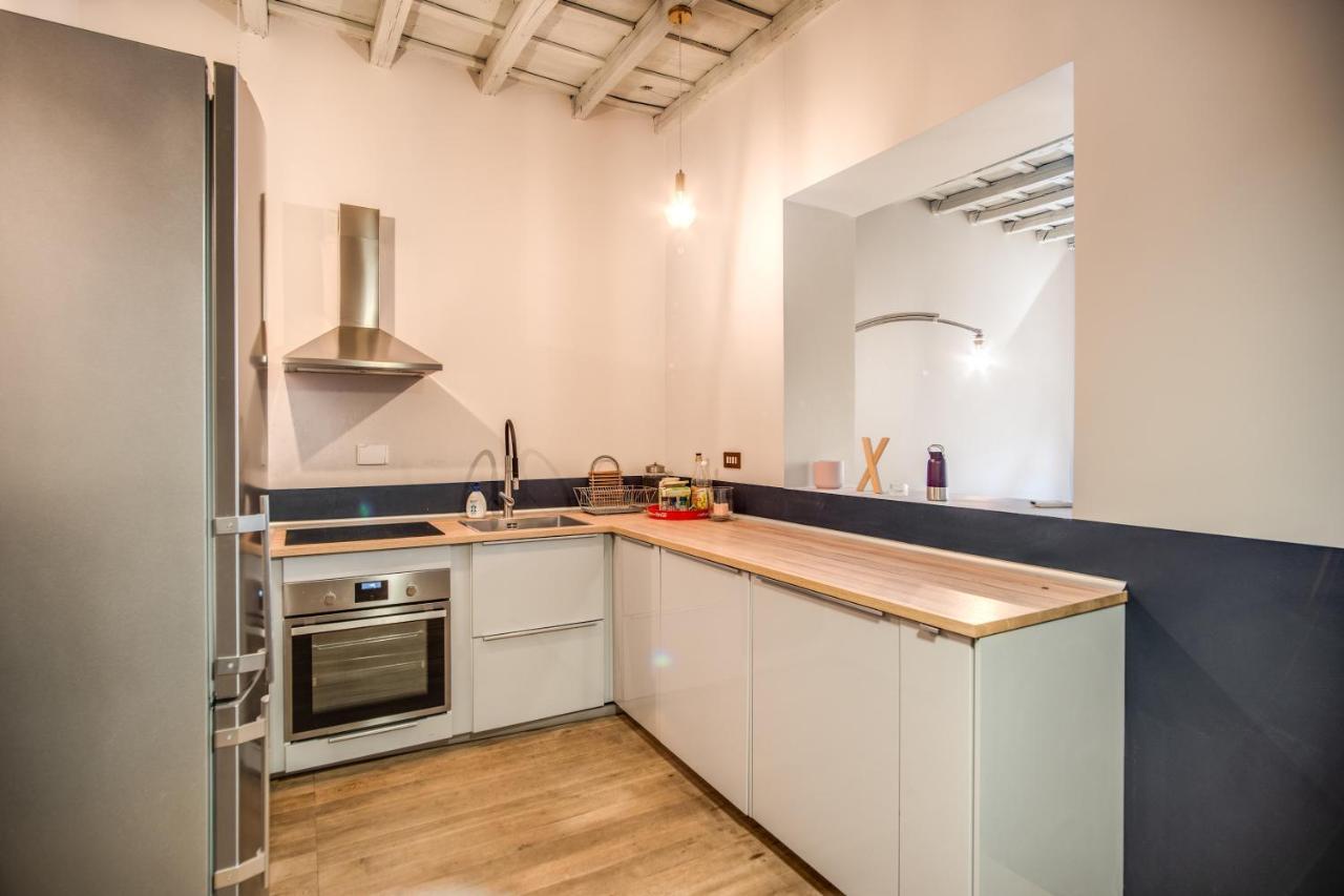 Stylish And Spacious Apartment Next To The Colosseum Rom Exterior foto