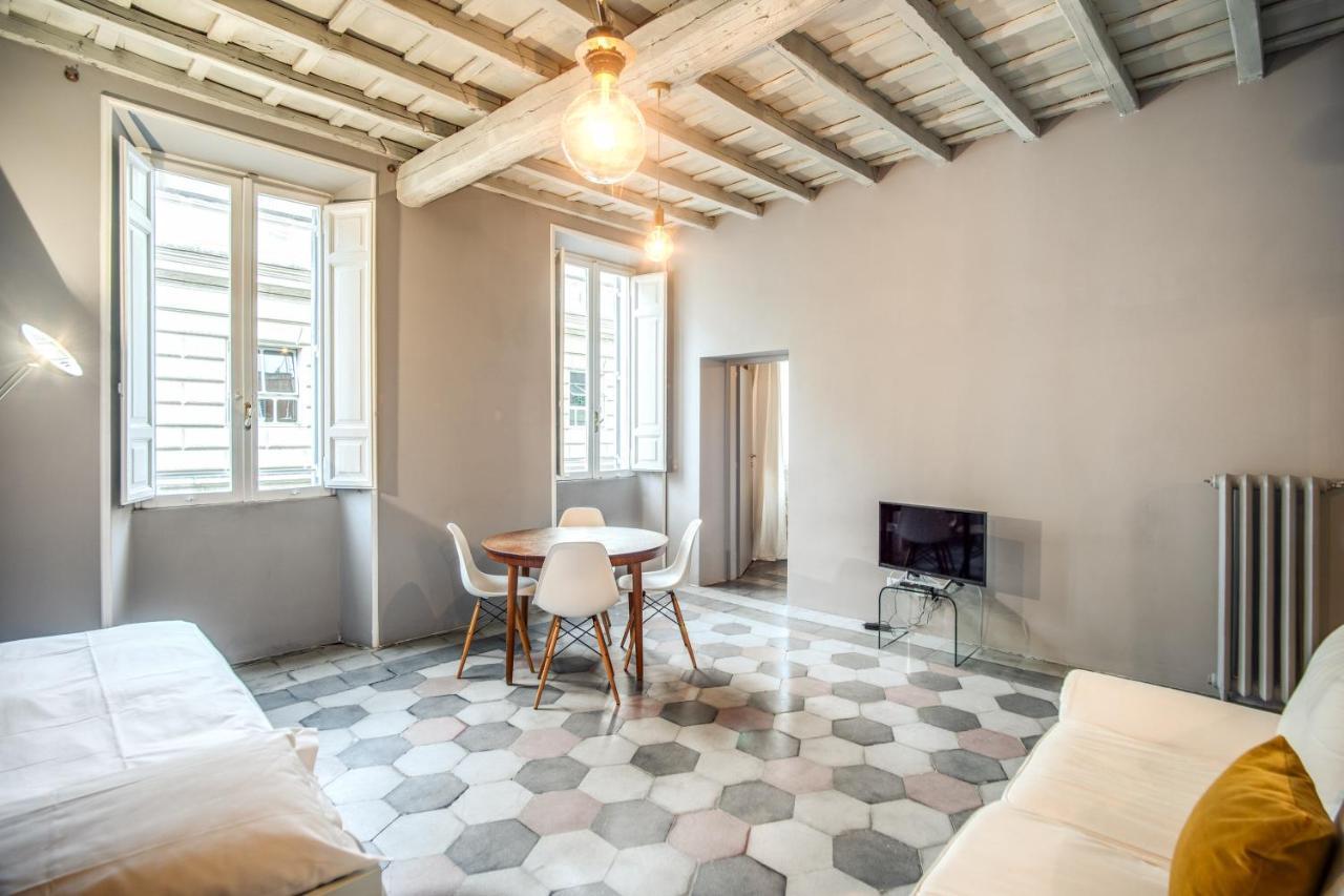 Stylish And Spacious Apartment Next To The Colosseum Rom Exterior foto